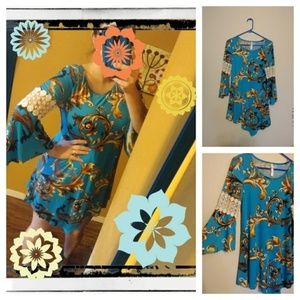 Emerald brand long tunic size small